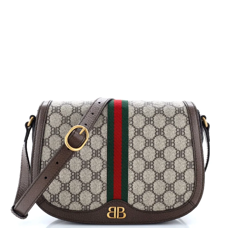 Ladies Gucci Dionysus bags with a star - shaped charmx Balenciaga The Hacker Project Flap Messenger Bag BB Coated Canvas Medium