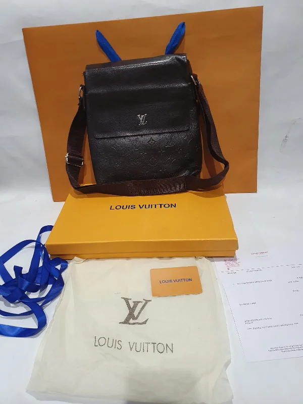 Ladies Louis Vuitton Petite Malle bags in a pastel color for a soft lookLouis Vuitton Crossbody Bag