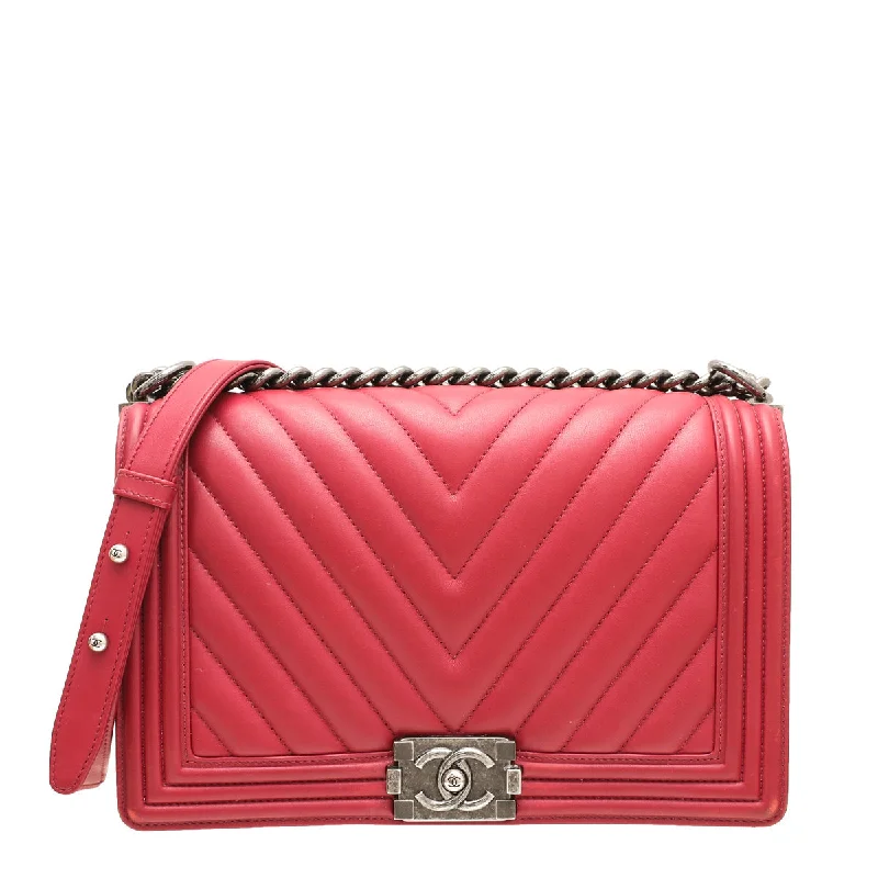 Chanel Vintage Inspired Handbag for Retro LoversChanel Red Le Boy Chevron Flap Medium Bag