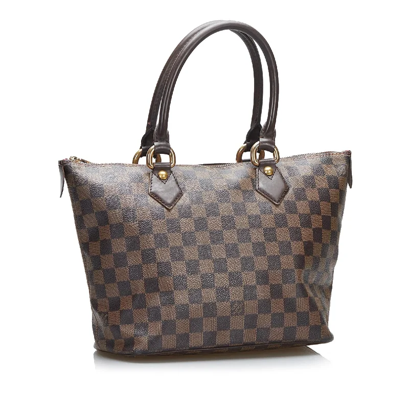 Louis Vuitton bags with a zippered interior pocket for better organizationLouis Vuitton Damier Ebene Saleya PM (5iavZb)