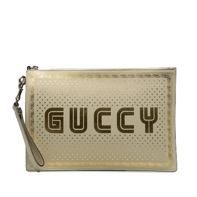 Women Gucci bags with a snap - button closure and a decorative charmWhite Gucci Guccy Sega Clutch