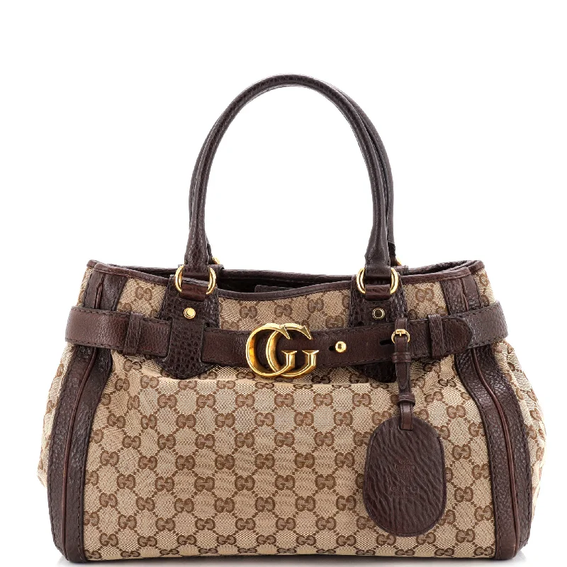 Women Gucci bags with a front - flap pocket for quick - access itemsGG Running Tote GG Canvas Medium