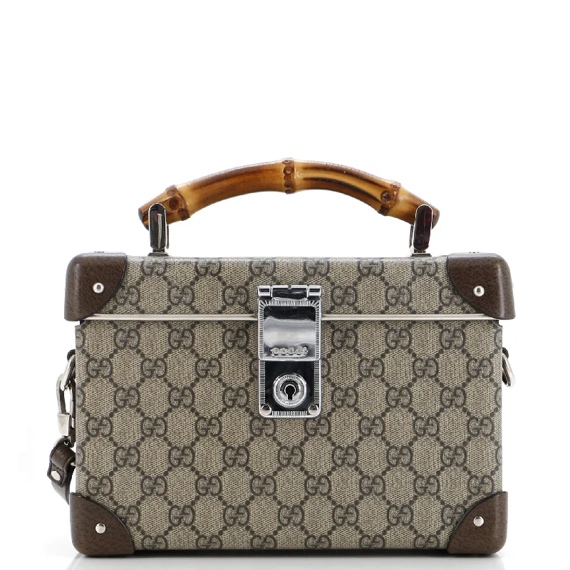 Women Gucci bags with a magnetic snap closure for easy accessBamboo Globe-Trotter Vanity Case GG Coated Canvas