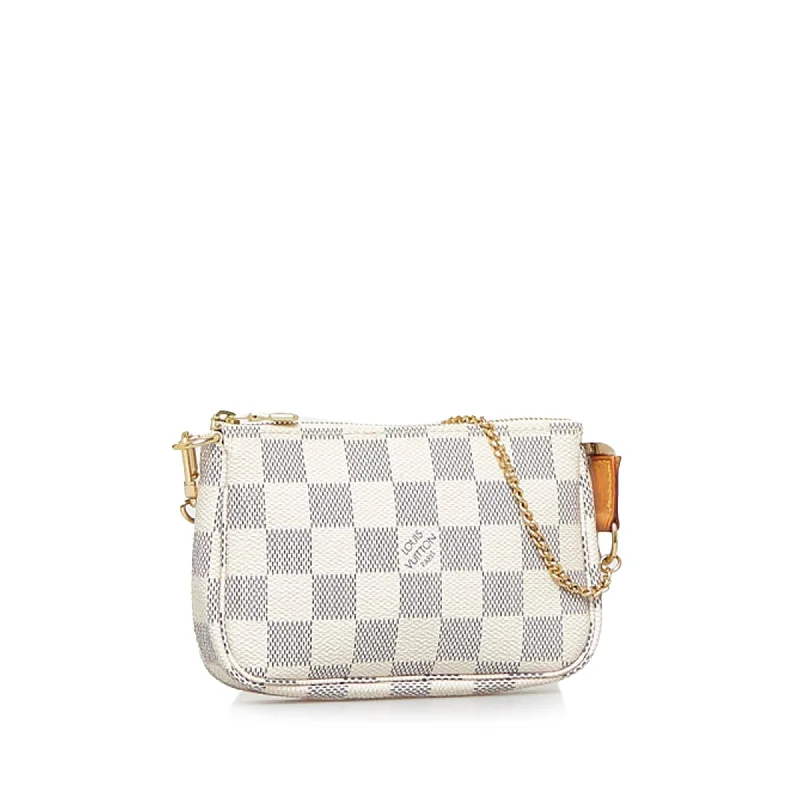 Small - sized Louis Vuitton Pochette Metis bags for a compact carryLouis Vuitton Damier Azur Mini Pochette Accessoire (SHG-7ah3SS)