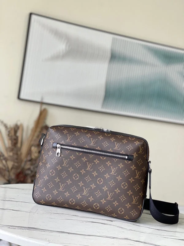 Louis Vuitton Speedy bags in monogram canvas for a classic lookBC - LOUIS VUITTON BAGS - 699