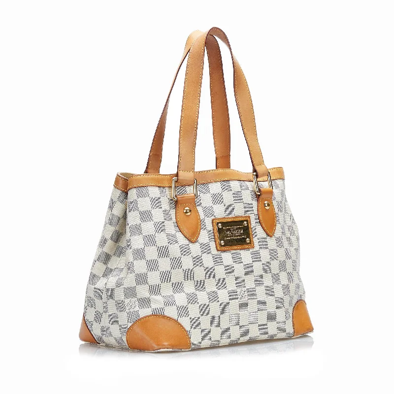 Louis Vuitton handbags with a patent - leather finish for a shiny lookLouis Vuitton Damier Azur Hampstead PM (SHG-37862)