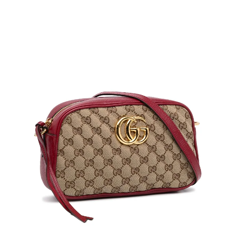 Gucci Marmont bags for women with quilted leather exteriorsGucci GG Canvas Marmont Crossbody Bag (cejdEP)