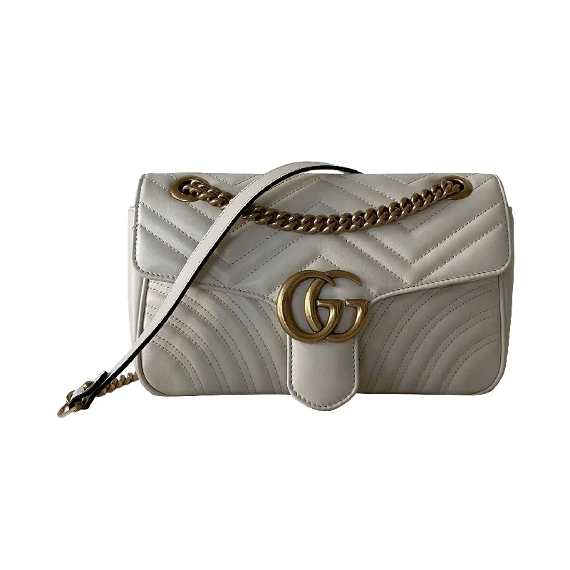 Gucci backpacks for women with a sleek silhouetteGucci GG Marmont Small Matelassé Bag