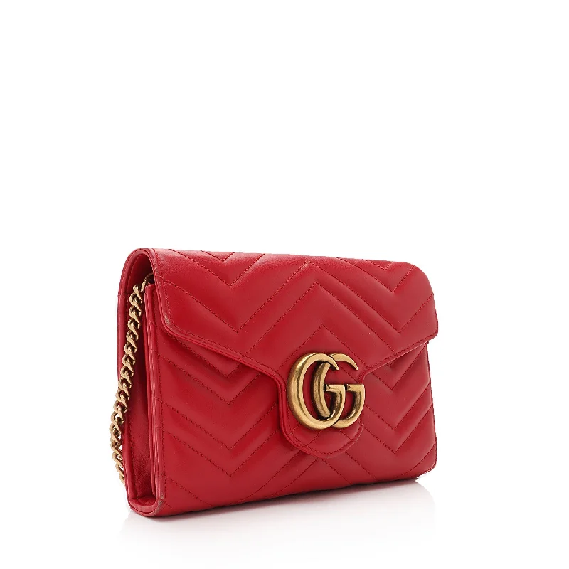 Gucci Marmont bags for women with gold - toned hardwareGucci Matelasse Leather GG Marmont Mini Wallet on Chain Bag (SHF-2R5i8G)