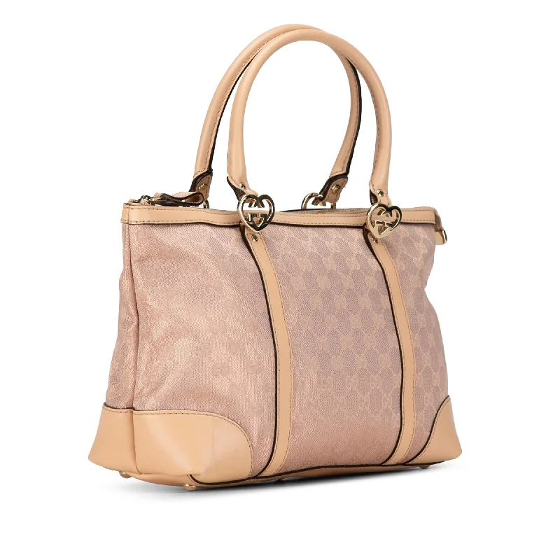 Gucci Marmont bags for women with a contrast - colored interiorGucci GG Canvas Lovely Tote JAeyRr)