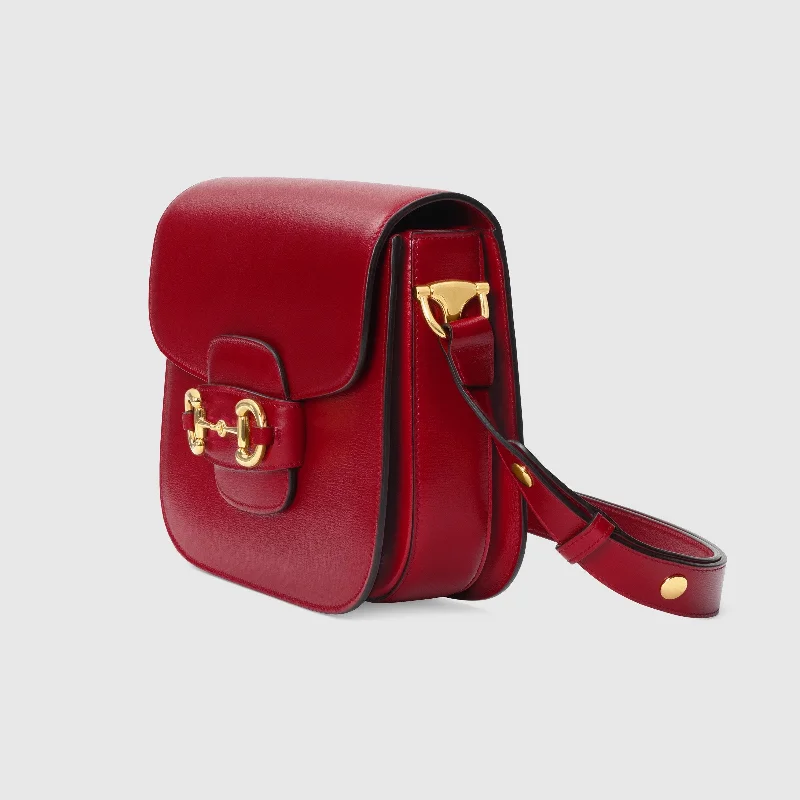 Ladies Gucci shoulder bags with a single - handle designGucci 1955 Horsebit Shoulder Bag Red