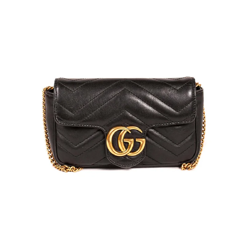 Women Gucci tote bags in GG Supreme canvas for a branded feelGucci GG Marmont Matelassé Super Mini Bag