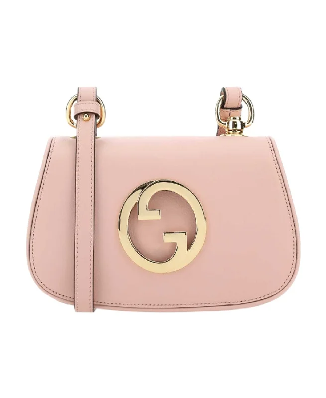 Gucci tote bags for women with a spacious interiorGucci