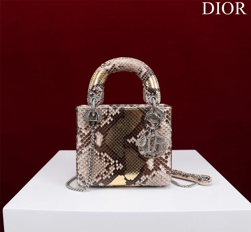 Christian Dior handbags with a removable shoulder strap for versatilityChristian Dior Bags - 2390