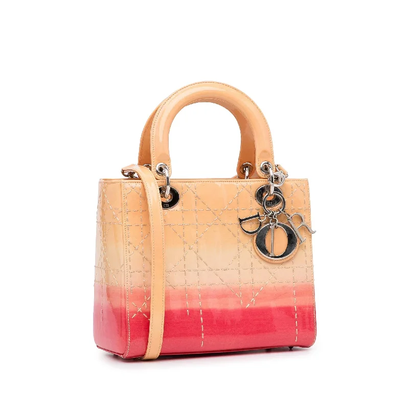 Christian Dior handbags with a removable shoulder strap for versatilityDior Medium Patent Ombre Cannage Lady Dior (jRDtNF)