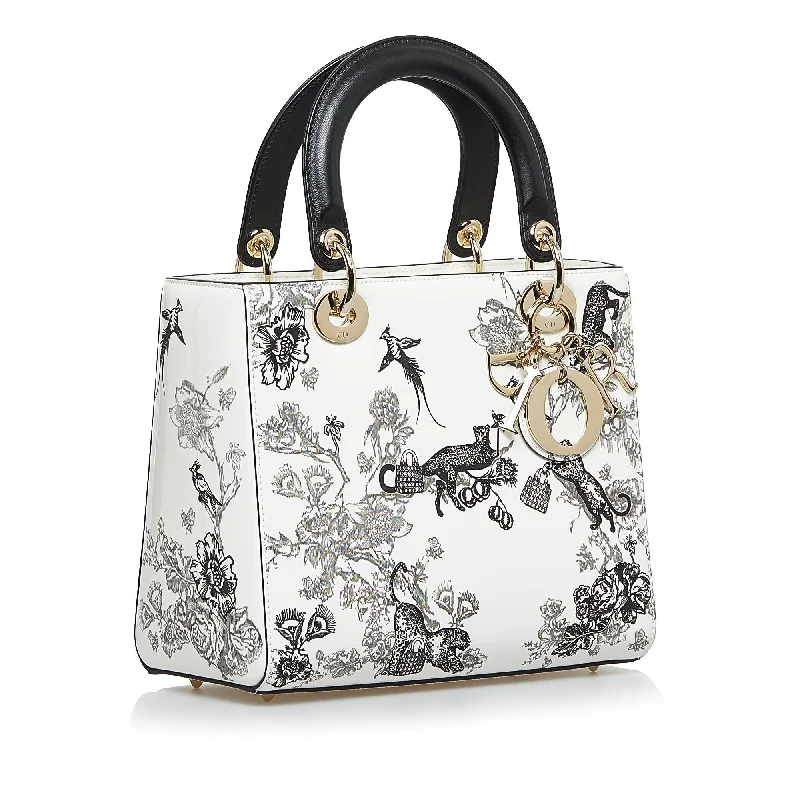 Christian Dior tote bags with a double - handle and shoulder - strap optionDior Medium Patent Toile de Jouy Lady Dior (yRdCAm)