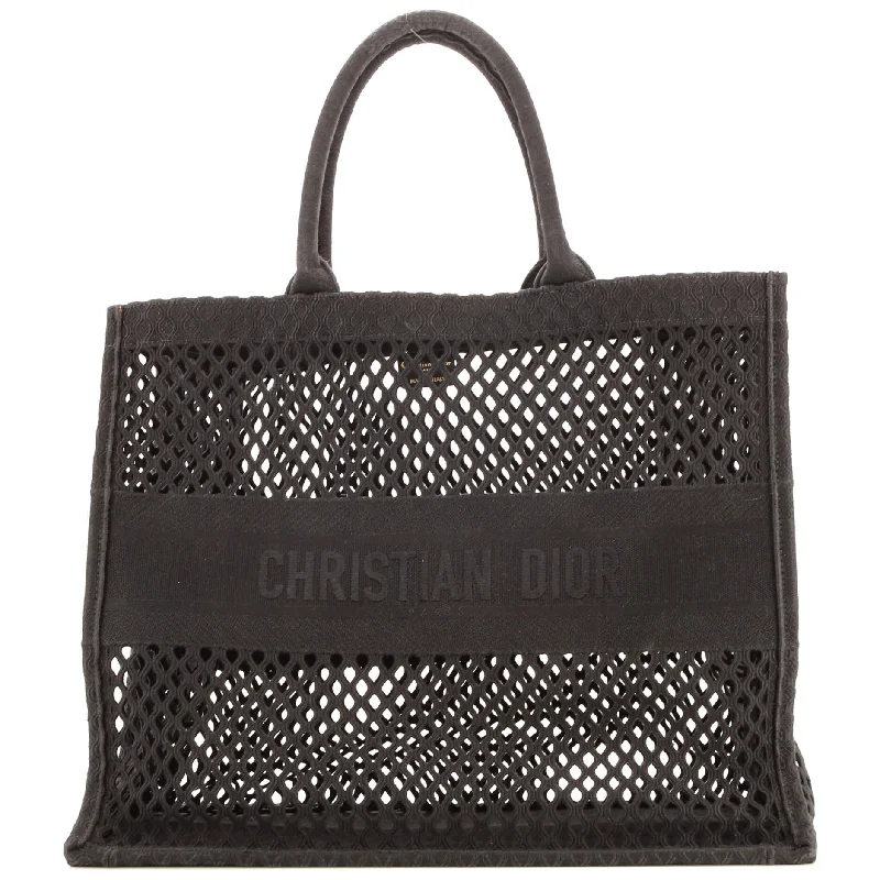 Fashion - forward Christian Dior tote bags for the modern womanBook Tote Mesh Large