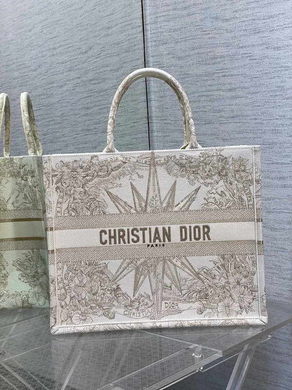 Stylish Christian Dior shoulder bags with a tassel - adorned zippermakbags - Dior Bags - 2645