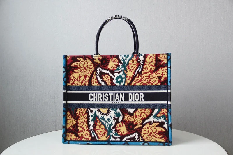 Contemporary Christian Dior handbags with a unique shapemakbags - Dior Bags - 3768