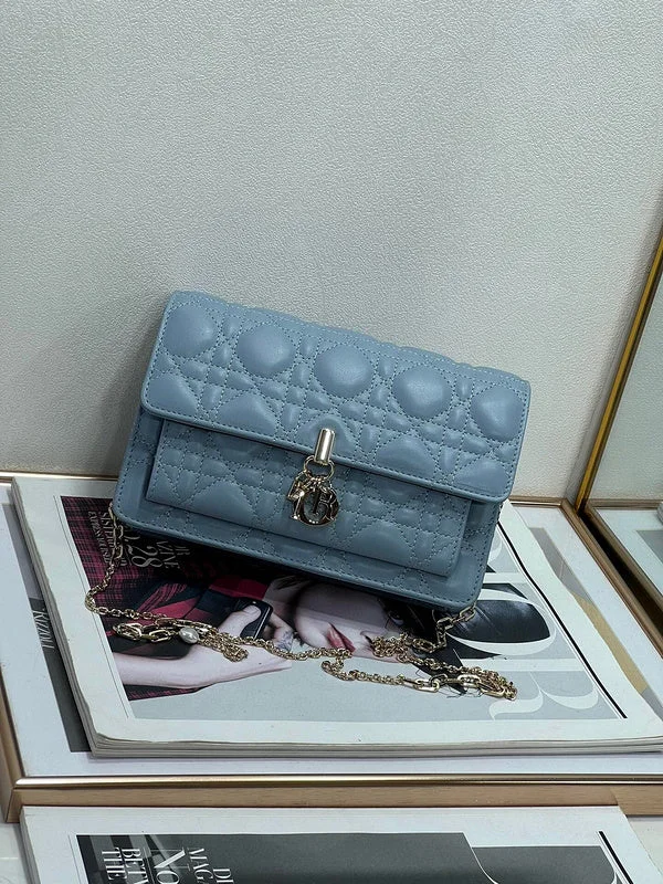 Christian Dior bags with a detachable coin purse insideWF - Dior Bags - 459