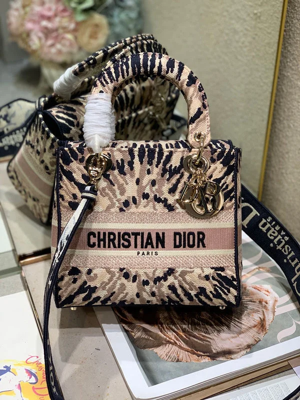 Christian Dior handbags with a removable shoulder strap for versatilityWF - Dior Bags - 477